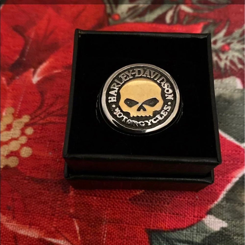 - Willie G HD Mens Rings - Picture 4 of 4